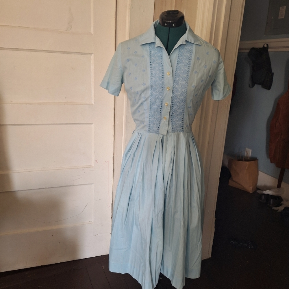 Vintage 1950s cotton dress